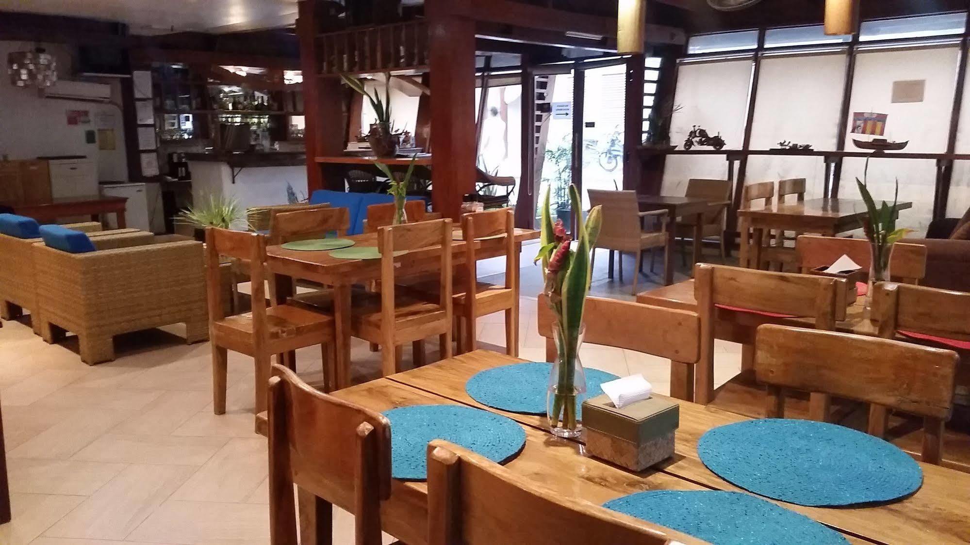 Boracay Beach Club Balabag  Exterior foto